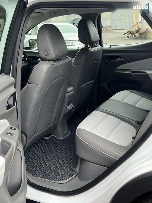 Chevrolet Bolt 2023 - фото 23