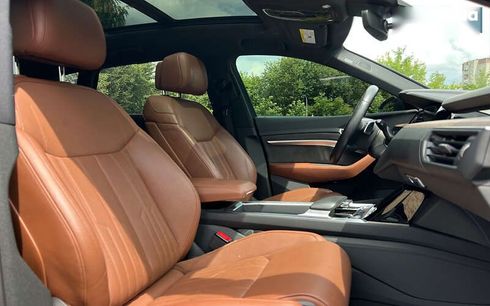 Audi E-Tron 2019 - фото 12