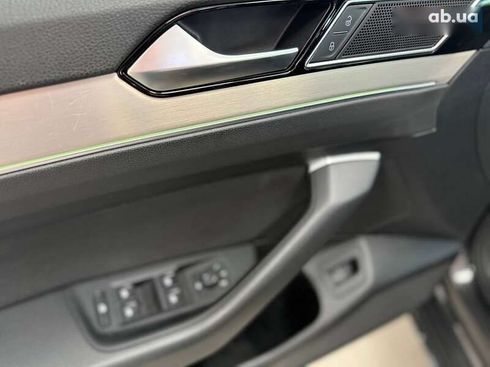 Volkswagen Passat 2020 - фото 17