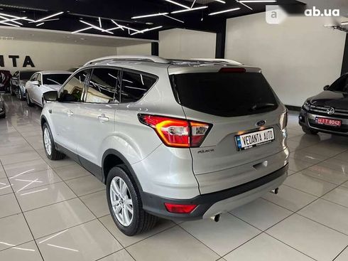 Ford Kuga 2018 - фото 6