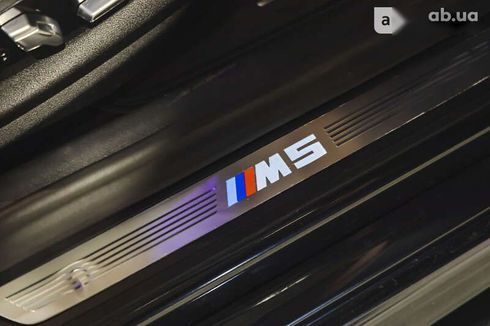 BMW M5 2019 - фото 21