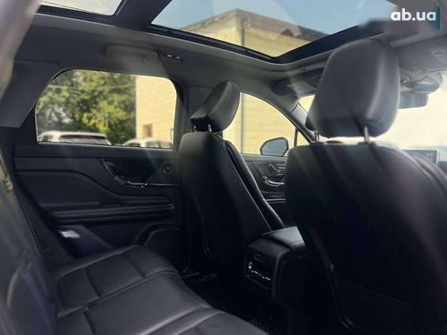 Lincoln Corsair 2022 - фото 24