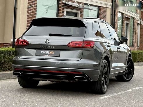 Volkswagen Touareg 2023 - фото 20