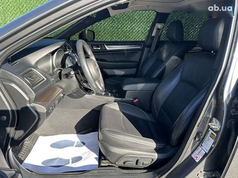 Subaru Legacy 2018 - фото 6