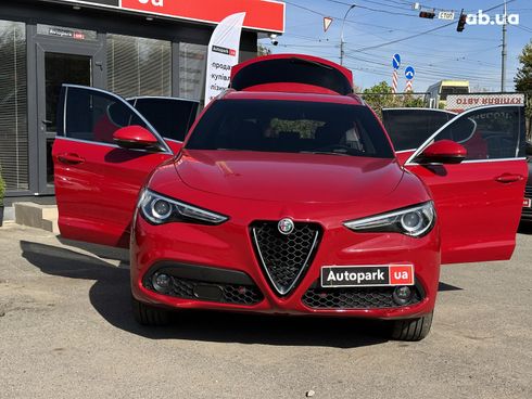 Alfa Romeo Stelvio 2018 красный - фото 36