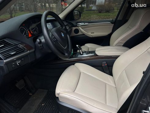 BMW X5 2010 коричневый - фото 11