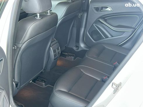 Mercedes-Benz GLA-Класс 2019 белый - фото 13