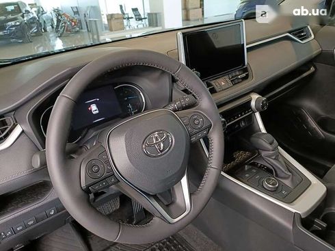 Toyota RAV4 2023 - фото 21