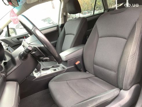 Subaru Outback 2017 белый - фото 26