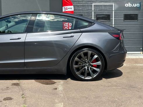 Tesla Model 3 2019 - фото 7