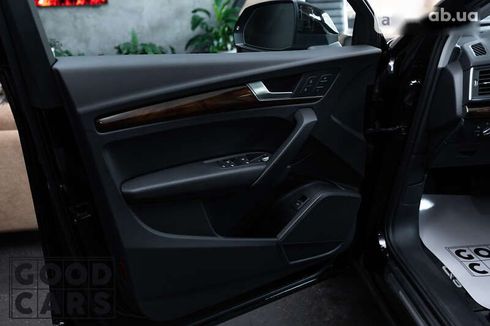 Audi Q5 2018 - фото 28