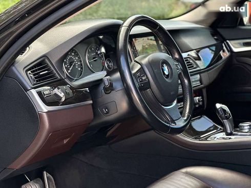 BMW 5 серия 2015 - фото 13
