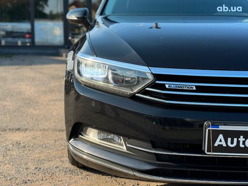 Volkswagen Passat 2017 черный - фото 12