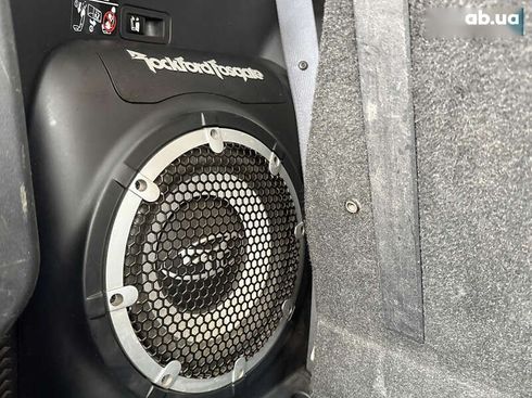 Mitsubishi Outlander 2011 - фото 22