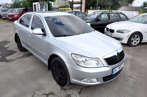 Skoda Octavia 2011 - фото 3