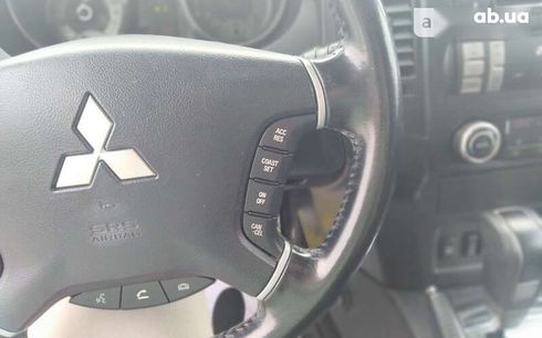 Mitsubishi Pajero 2013 - фото 15