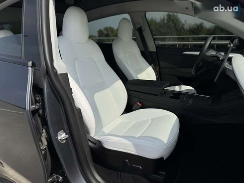 Tesla Model Y 2022 - фото 29