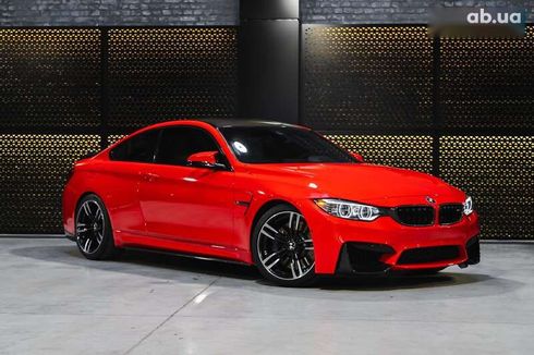 BMW M4 2015 - фото 10