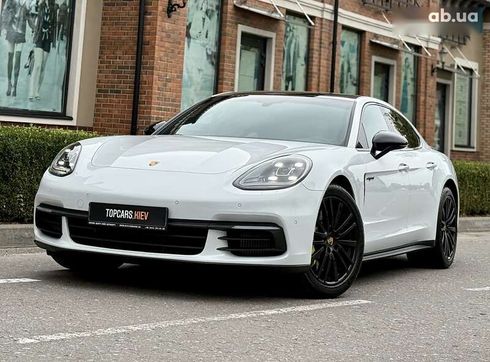 Porsche Panamera 2017 - фото 3