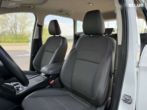 Ford Kuga 2019 - фото 14