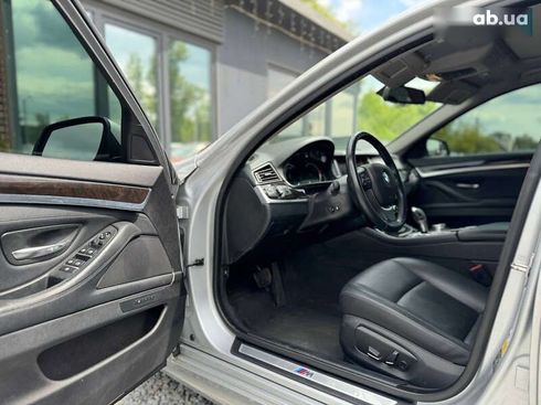 BMW 5 серия 2015 - фото 6