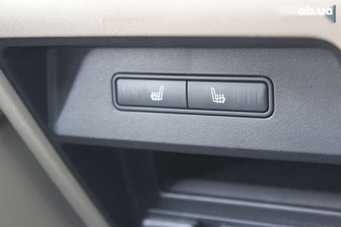 Land Rover Discovery 2017 - фото 28