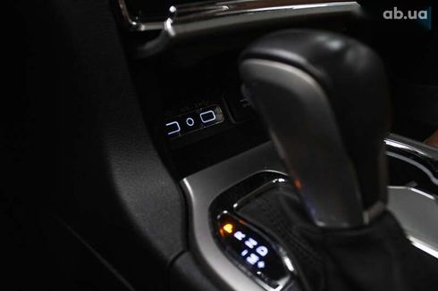 Jeep Grand Cherokee 2019 - фото 24