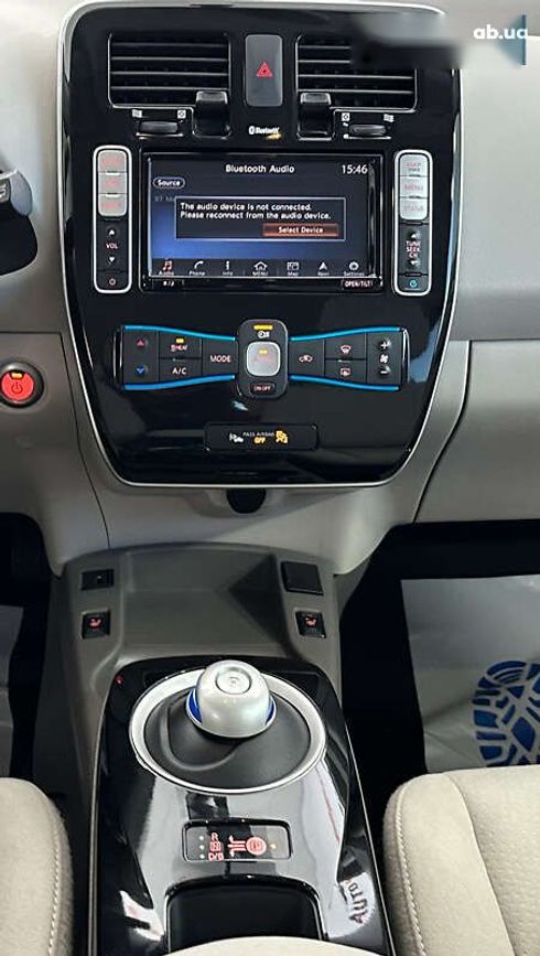 Nissan Leaf 2015 - фото 19