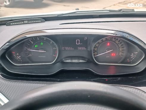 Peugeot 2008 2017 белый - фото 94