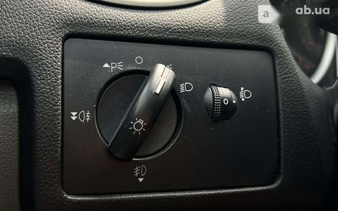 Ford Focus 2011 - фото 11