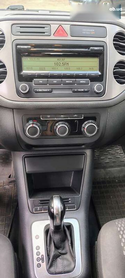 Volkswagen Tiguan 2010 - фото 19