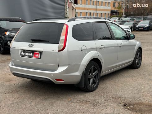 Ford Focus 2010 серый - фото 12