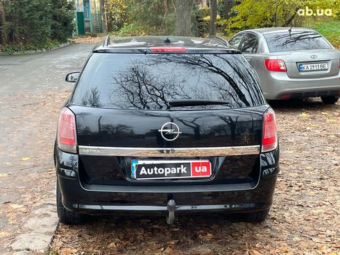 Opel Astra 2006 черный - фото 9