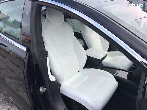 Tesla Model S 2019 - фото 20