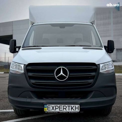 Mercedes-Benz Sprinter 2020 - фото 8