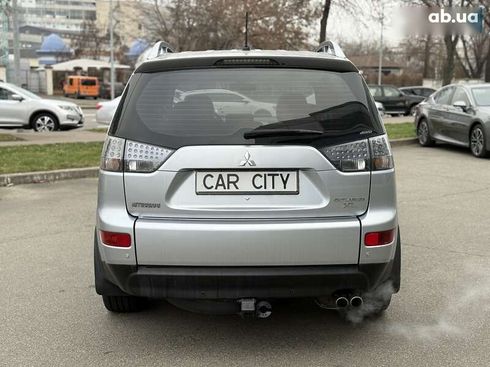 Mitsubishi Outlander 2007 - фото 6