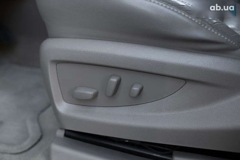 Chevrolet Suburban 2015 - фото 20