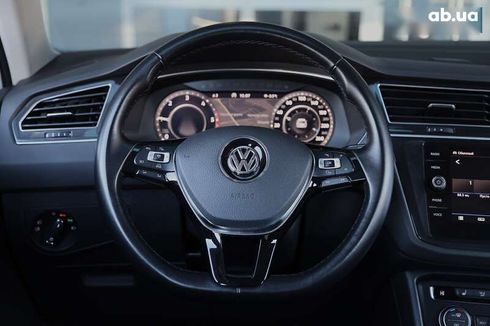 Volkswagen Tiguan 2018 - фото 12