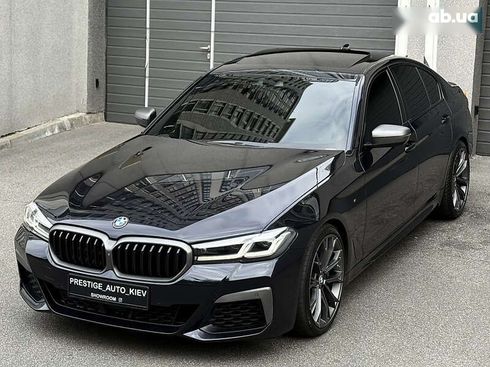 BMW 5 серия 2018 - фото 8