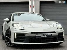 Продажа б/у Porsche Panamera в Киеве - купить на Автобазаре