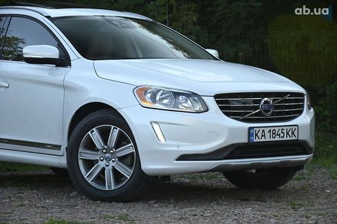 Volvo XC60 2017 - фото 3