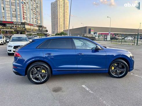 Audi Q8 2024 - фото 6