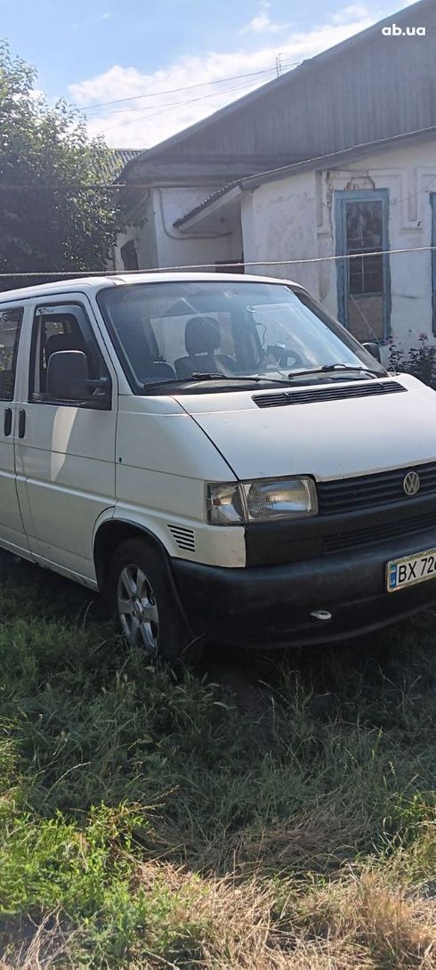 Volkswagen Transporter 2001 белый - фото 6