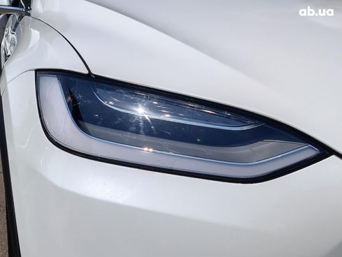 Tesla Model X 2018 белый - фото 11