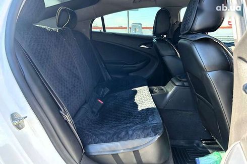 Chevrolet Volt 2016 - фото 11