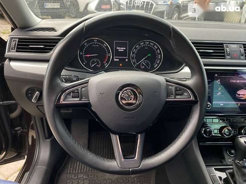 Skoda Superb 2019 - фото 14