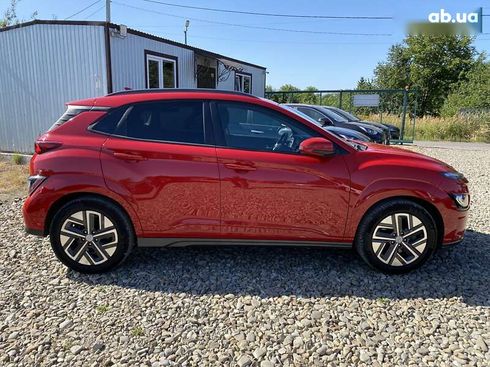 Hyundai Kona Electric 2022 - фото 17