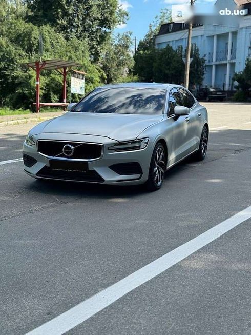 Volvo S60 2020 - фото 4