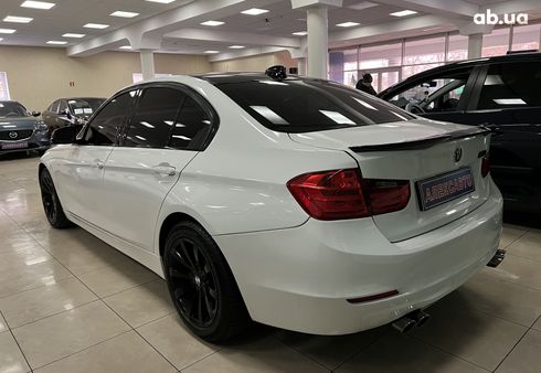 BMW 3 серия 2014 белый - фото 2