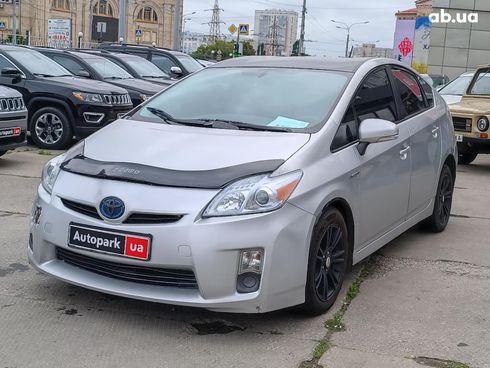 Toyota Prius 2010 серый - фото 3